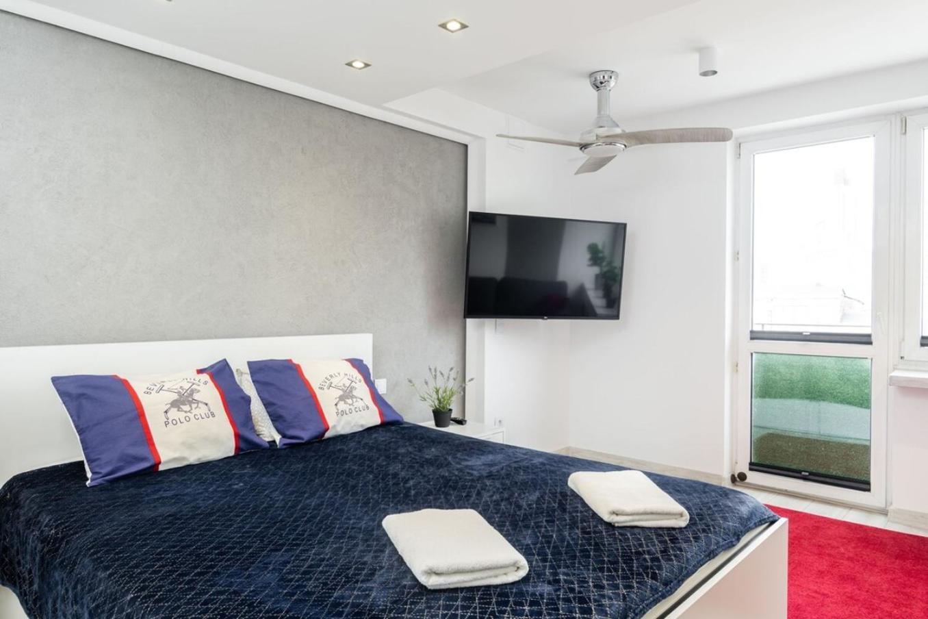 Beetroot Centre Rondo Onz Apartament Warszawa